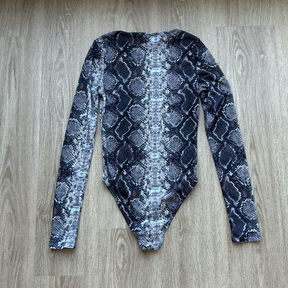 Topshop Snakeskin Python Long Sleeve Mesh Bodysuit a20 - Picture 3 of 4